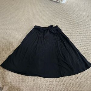 Black midi length Hanna Andersson organic cotton skirt